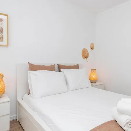 Daire Guestready - Magalhaes 6 In Penalva *